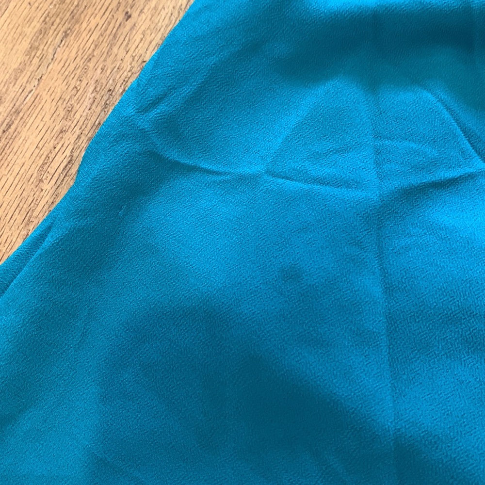 Halter Top - Picture 3 of 3